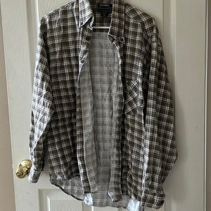 Oversized men’s flannel